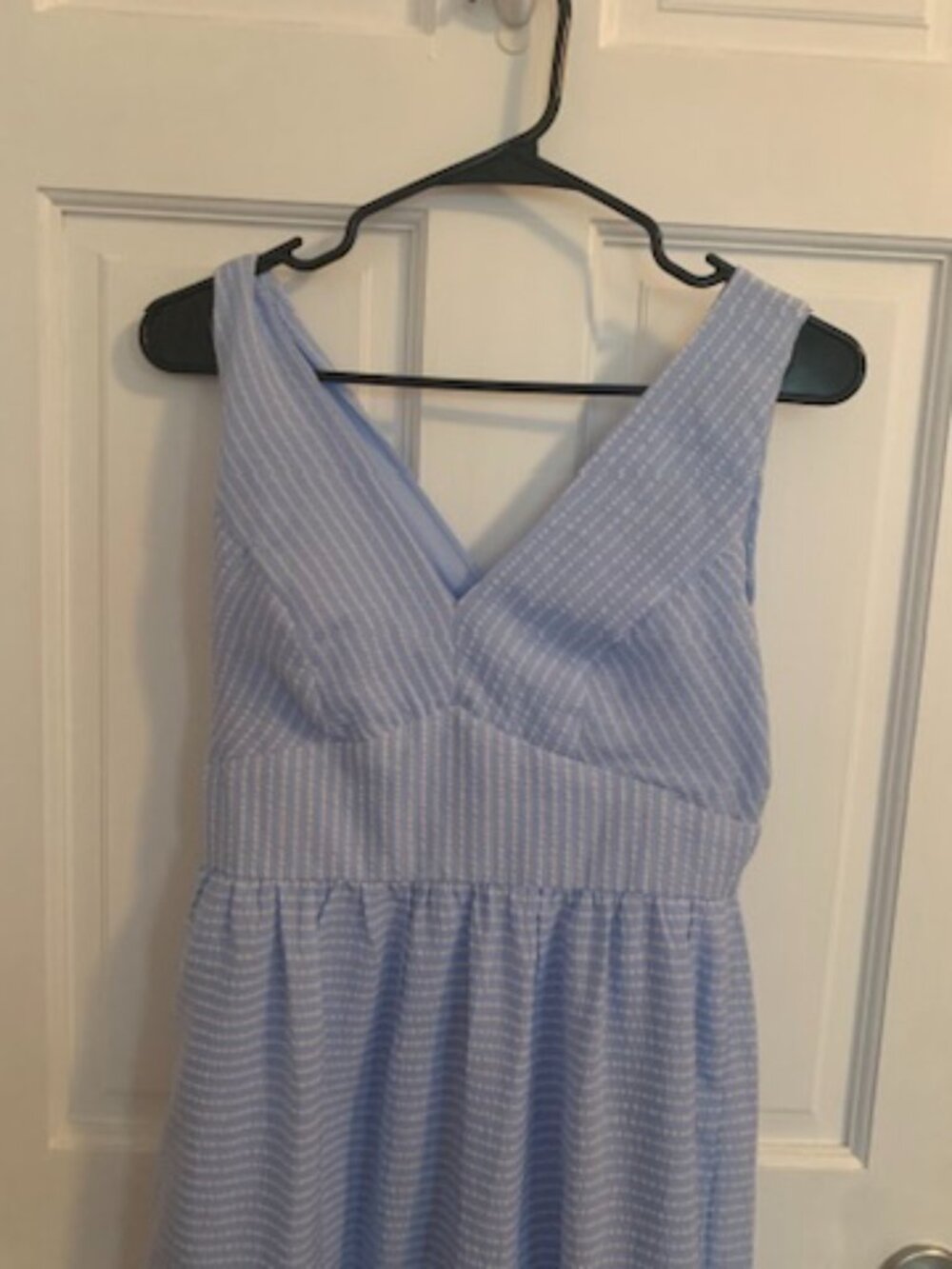 Taylor Brand Summer Blue and White Seersucker Sleeveless Maxi Dress Size 2